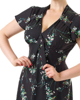 Pretty 40s Tea Dress in Black Floral