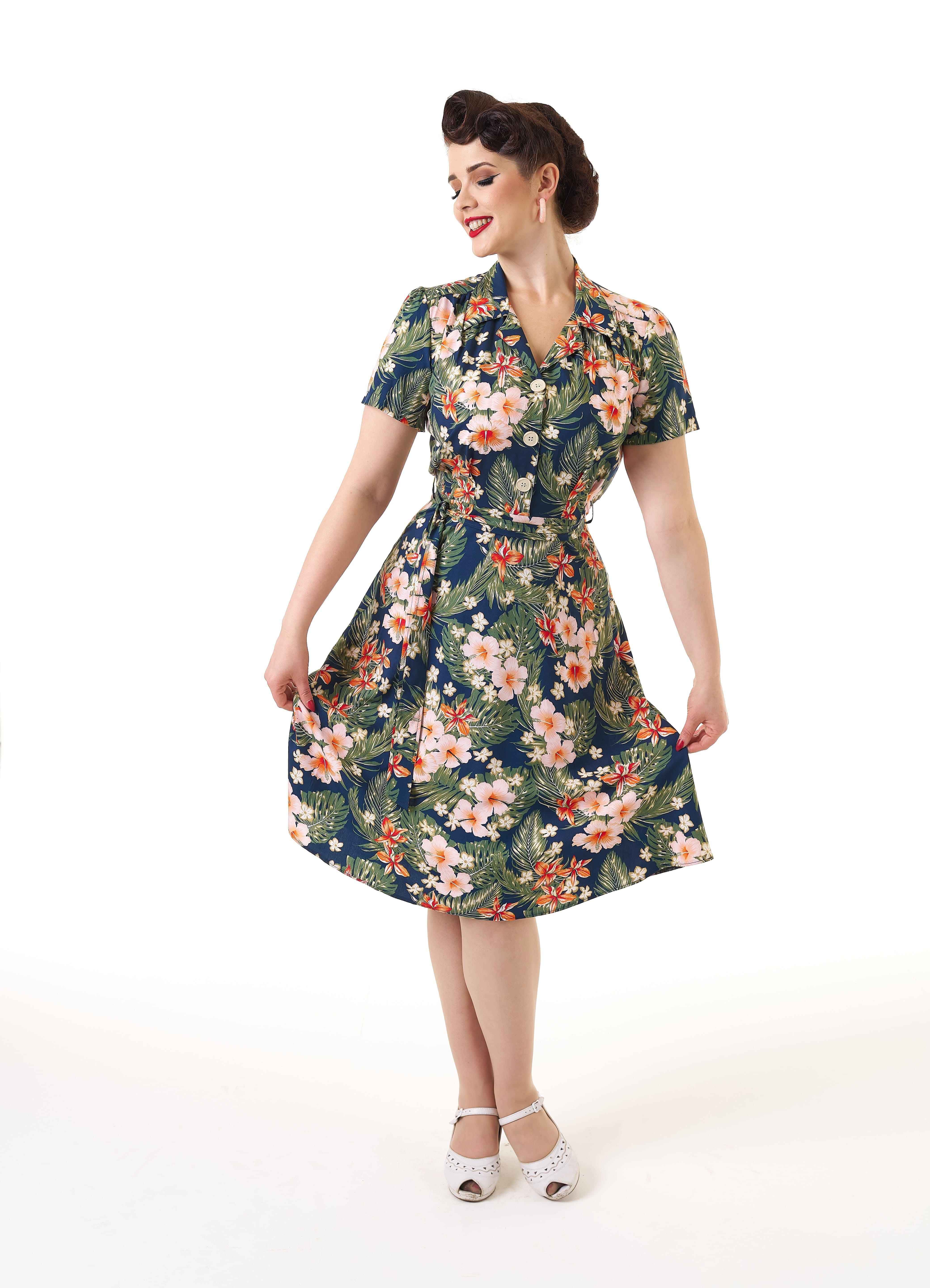 Pretty 40s Shirt Dress - Tiki