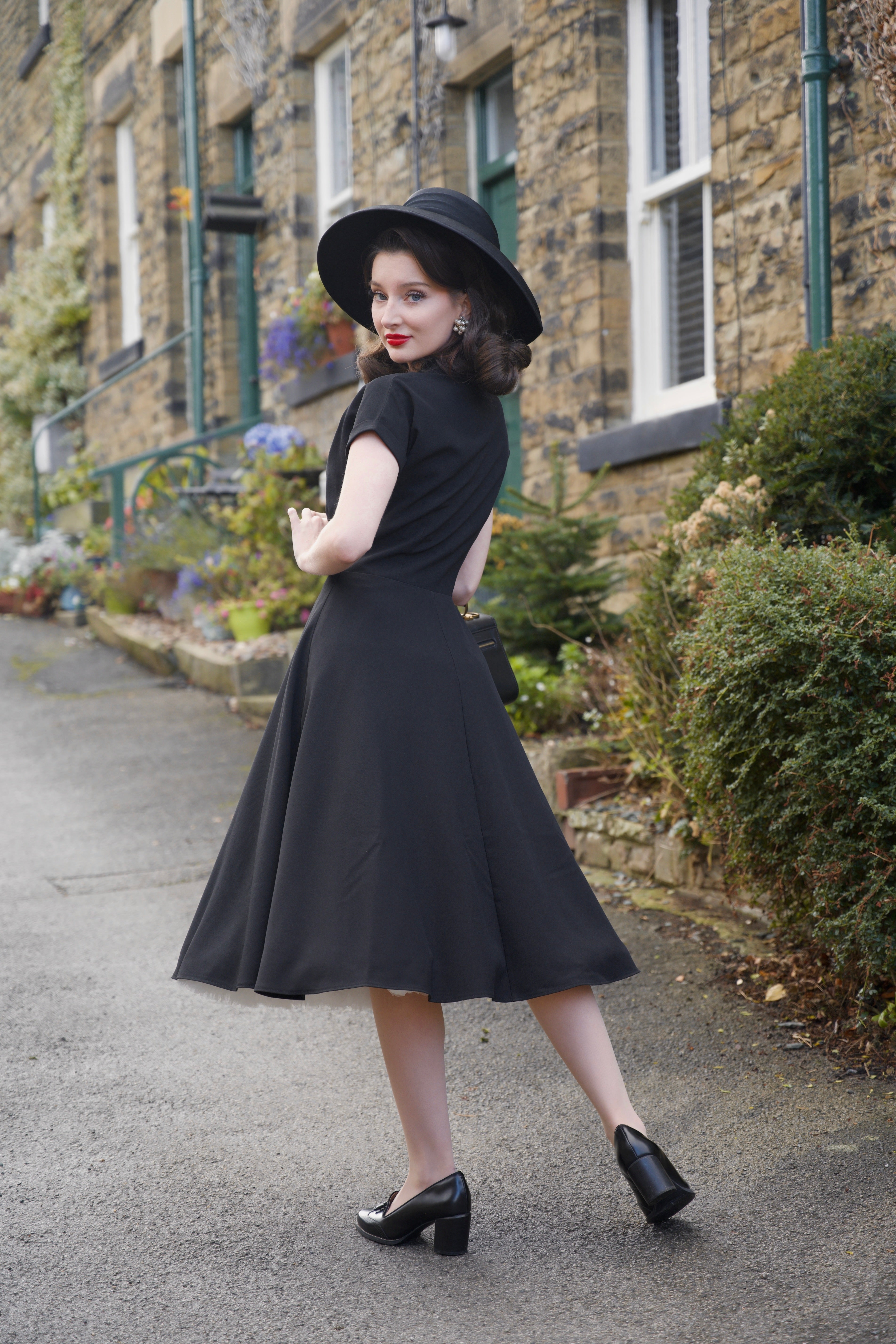 1940s Hostess Dress - Black