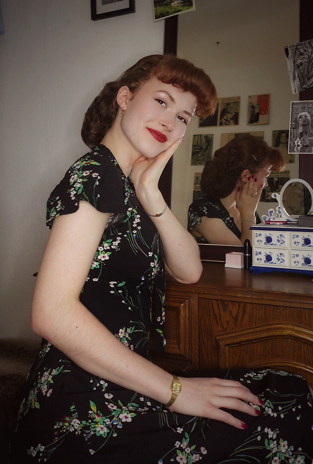 1940s Tea Dress - Black Floral