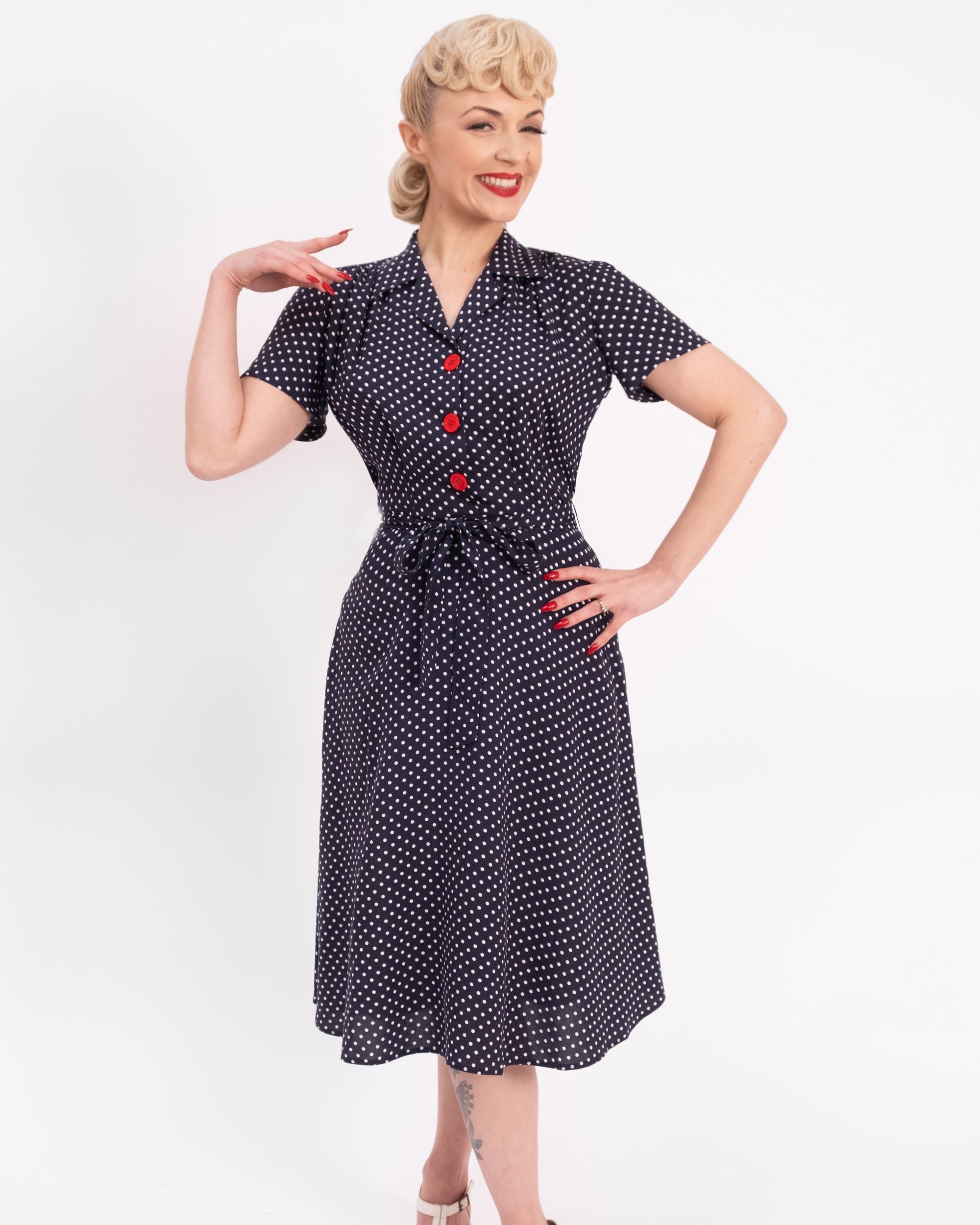 Pretty 40s Shirt Dress - Navy Polka