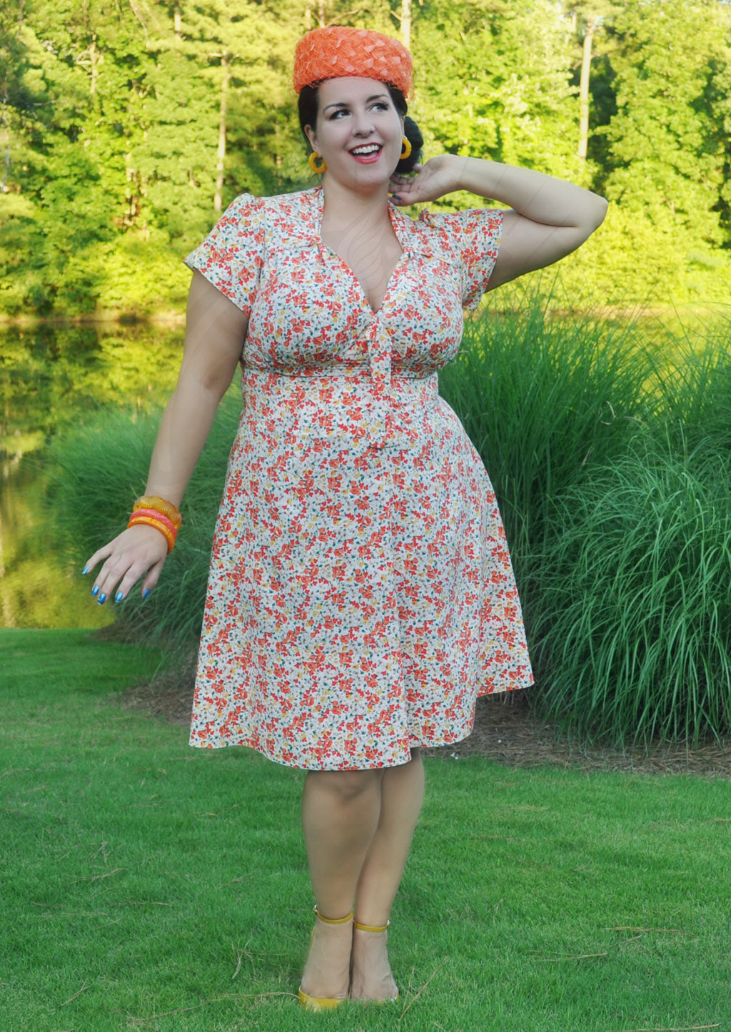 Pretty 40s Tea Dress in Ditsy